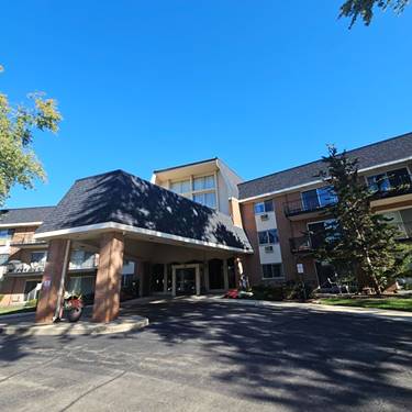 1198 Royal Glen Unit 312B, Glen Ellyn, IL 60137