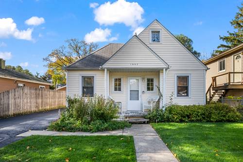 1502 Kenmore, Round Lake Beach, IL 60073