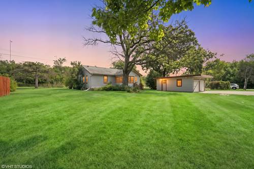 4363 W Kennedy, Gurnee, IL 60031