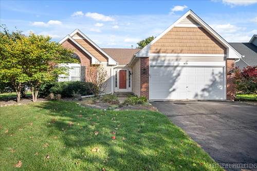 616 Briarwood, Oswego, IL 60543