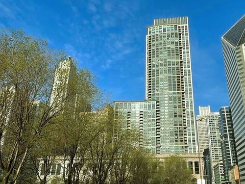 130 N Garland Unit 4101, Chicago, IL 60602