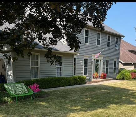 1099 W Jefferson, Naperville, IL 60540