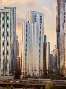 211 N Harbor Unit 4005, Chicago, IL 60601