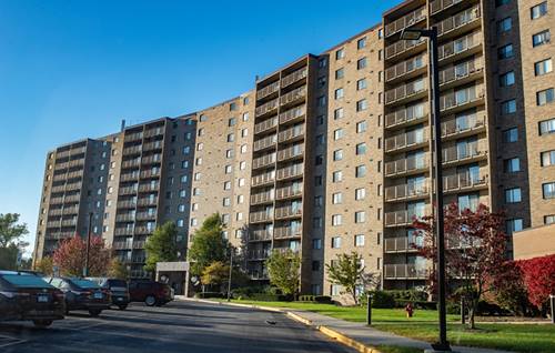 6340 Americana Unit 513, Willowbrook, IL 60527