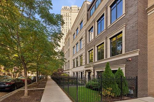 457 W Deming, Chicago, IL 60614