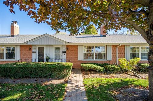 387 Bristol, Northfield, IL 60093