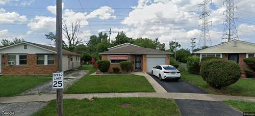 3616 Maxey, Robbins, IL 60472