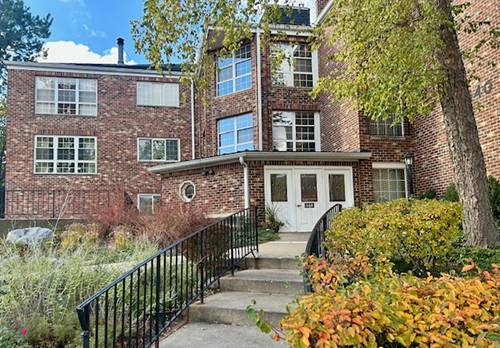 540 Biesterfield Unit B315, Elk Grove Village, IL 60007