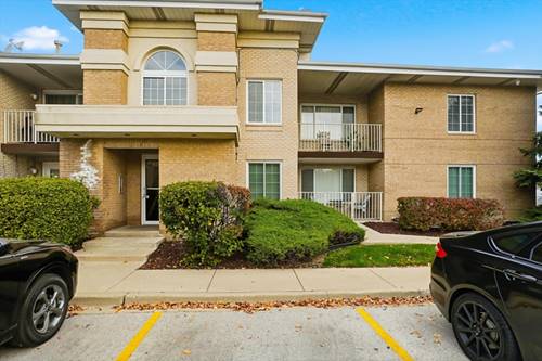 4223 W 76th Unit 204, Chicago, IL 60652