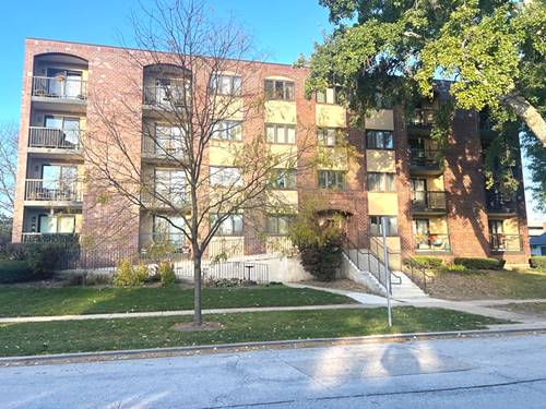 104 N Pine Unit 302, Arlington Heights, IL 60004