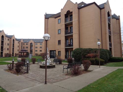 7400 W Lawrence Unit 229, Harwood Heights, IL 60706