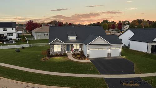 1435 Beach, Sycamore, IL 60178