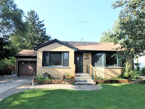 664 Summit, Elgin, IL 60120