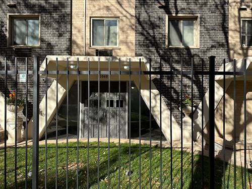 1060 W Hollywood Unit 404, Chicago, IL 60660