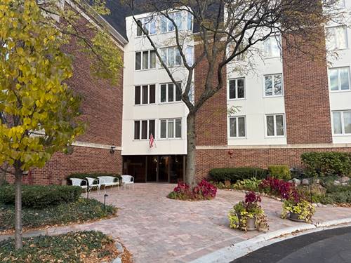 250 Lake Unit 218, Buffalo Grove, IL 60089