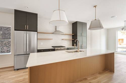 1635 W 21st, Chicago, IL 60608