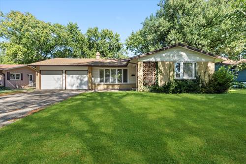 824 Oxford, Downers Grove, IL 60516