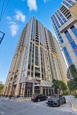 700 N Larrabee Unit 1715, Chicago, IL 60654