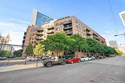 520 W Huron Unit 113, Chicago, IL 60654