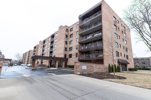 905 Center Unit 208, Des Plaines, IL 60016