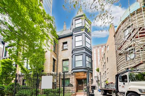 1312 N Astor, Chicago, IL 60610