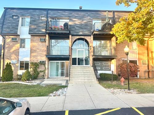 2B E Dundee Quarter Unit 101, Palatine, IL 60074