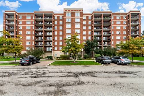 5555 N Cumberland Unit 509, Chicago, IL 60656