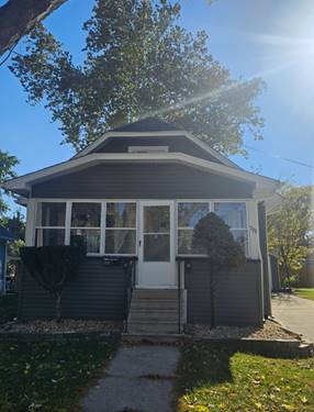 733 Schomer, Aurora, IL 60505