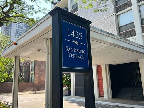 1455 N Sandburg Unit 1504B, Chicago, IL 60610