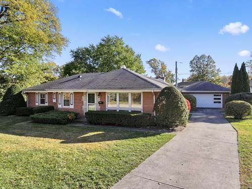 1437 E Emmerson, Mount Prospect, IL 60056