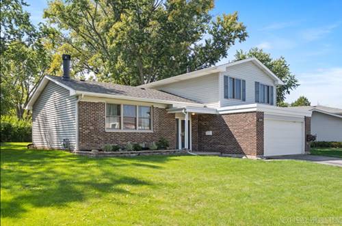 3011 Scenicwood, Woodridge, IL 60517