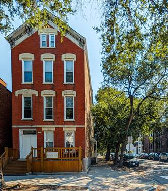 1437 W Superior, Chicago, IL 60642