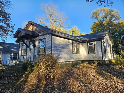 514 Mineral Springs, Mchenry, IL 60051