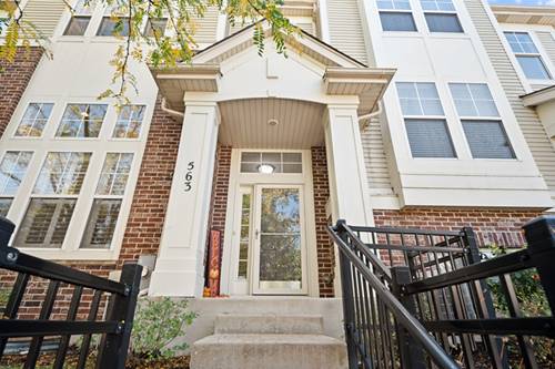 563 Grosvenor, Aurora, IL 60504