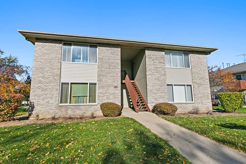 480 Westwood Unit C, Crystal Lake, IL 60014