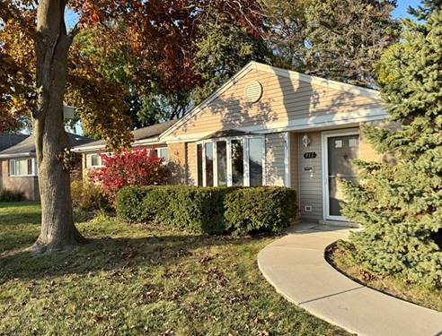 911 E Villa, Des Plaines, IL 60016