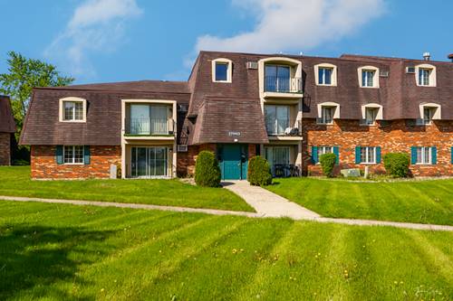 17963 Huntleigh Unit 302, Country Club Hills, IL 60478