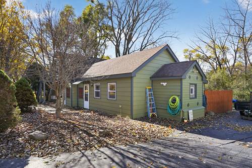 1036 Guerin Unit B, Green Oaks, IL 60048