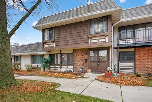 5525 Pebblebeach, Hanover Park, IL 60133