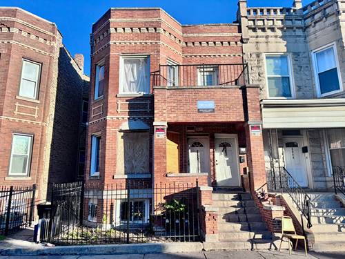 3846 W Flournoy, Chicago, IL 60624
