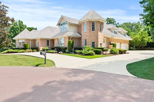 911 Red Fox, Oak Brook, IL 60523