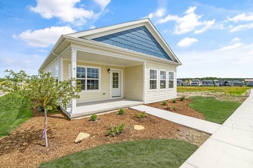 9 Lilac, Ottawa, IL 61350