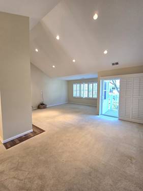 603 Thistle, Prospect Heights, IL 60070