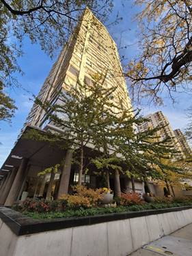5757 N Sheridan Unit 3J, Chicago, IL 60660