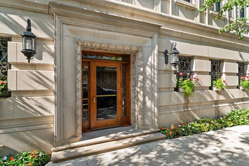 2912 N Commonwealth Unit 11CD, Chicago, IL 60657