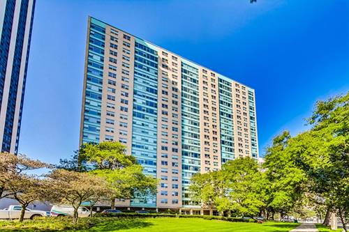 3180 N Lake Shore Unit 9H, Chicago, IL 60657