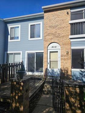 1612 Islandview, Hoffman Estates, IL 60169