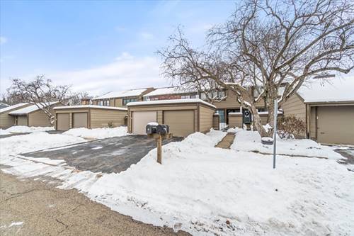 111 Aberdeen, Geneva, IL 60134