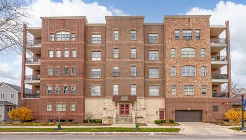 4929 Forest Unit 2E, Downers Grove, IL 60515