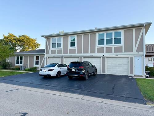 1045 Hampton Harbor Unit 1045, Schaumburg, IL 60193